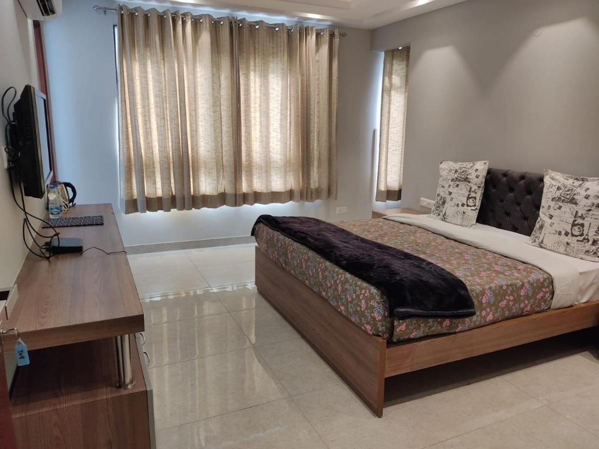 Perch Service Apartment-Mg Road Gurgaon Exterior foto